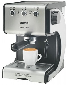 Ufesa CE7141 - Máquina de café, 1050 W, color plata y negro